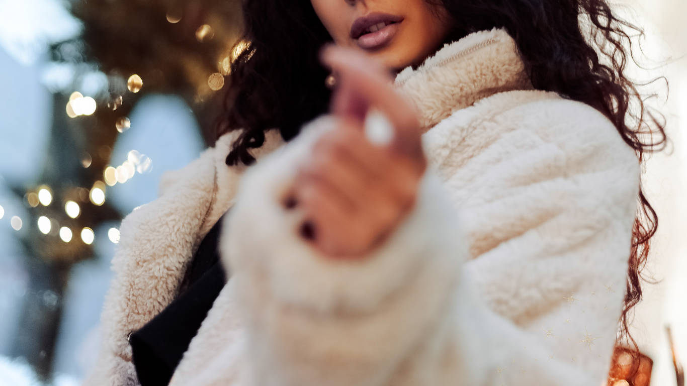 Must-Have Mäntel für den Herbst: Stilvoll und warm durch die Saison